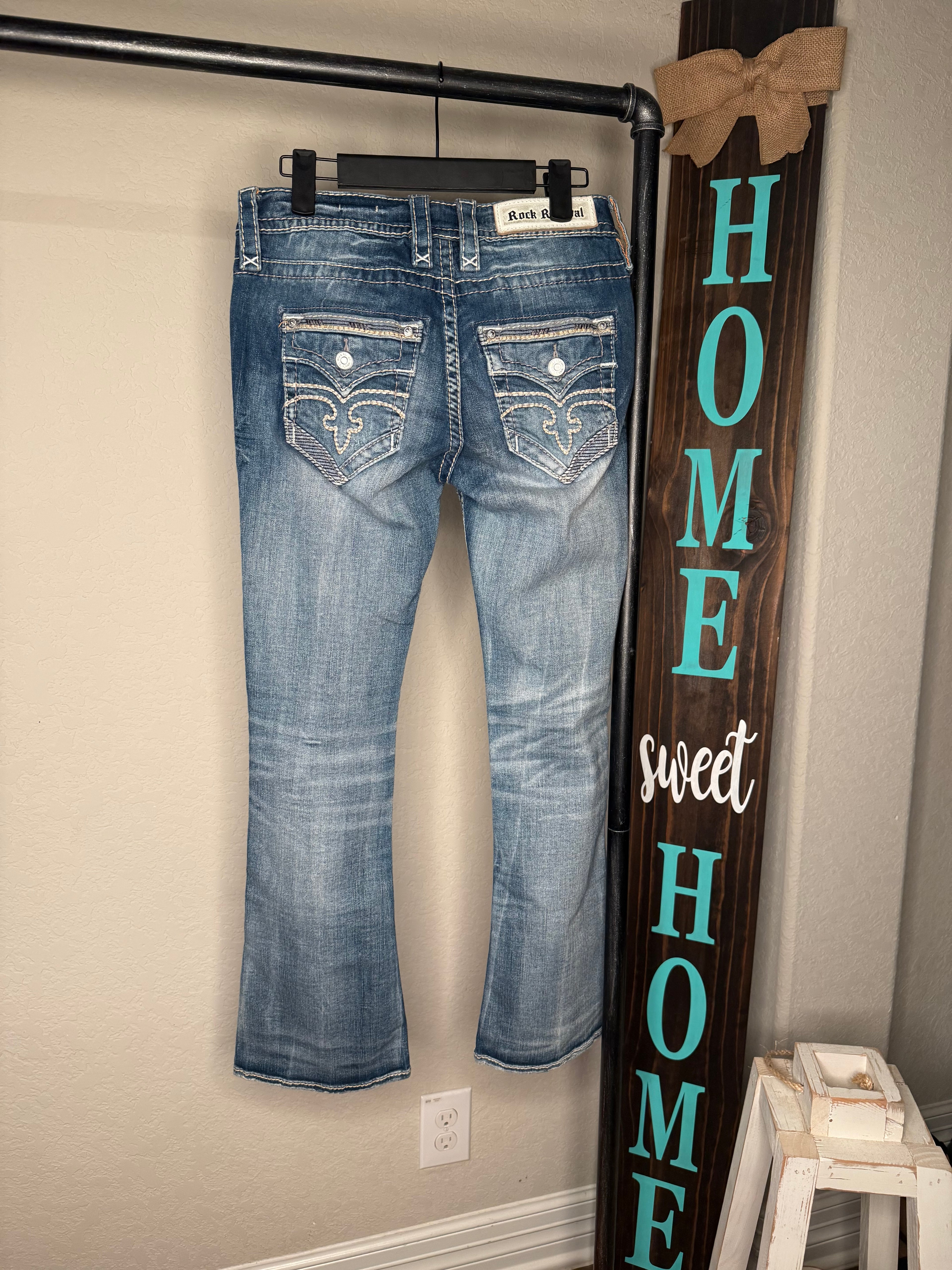 Distressed Jeans